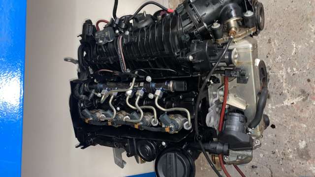 BMW ÇIKMA KOMPLE MOTOR BMW F30 320 DİZEL MOTOR